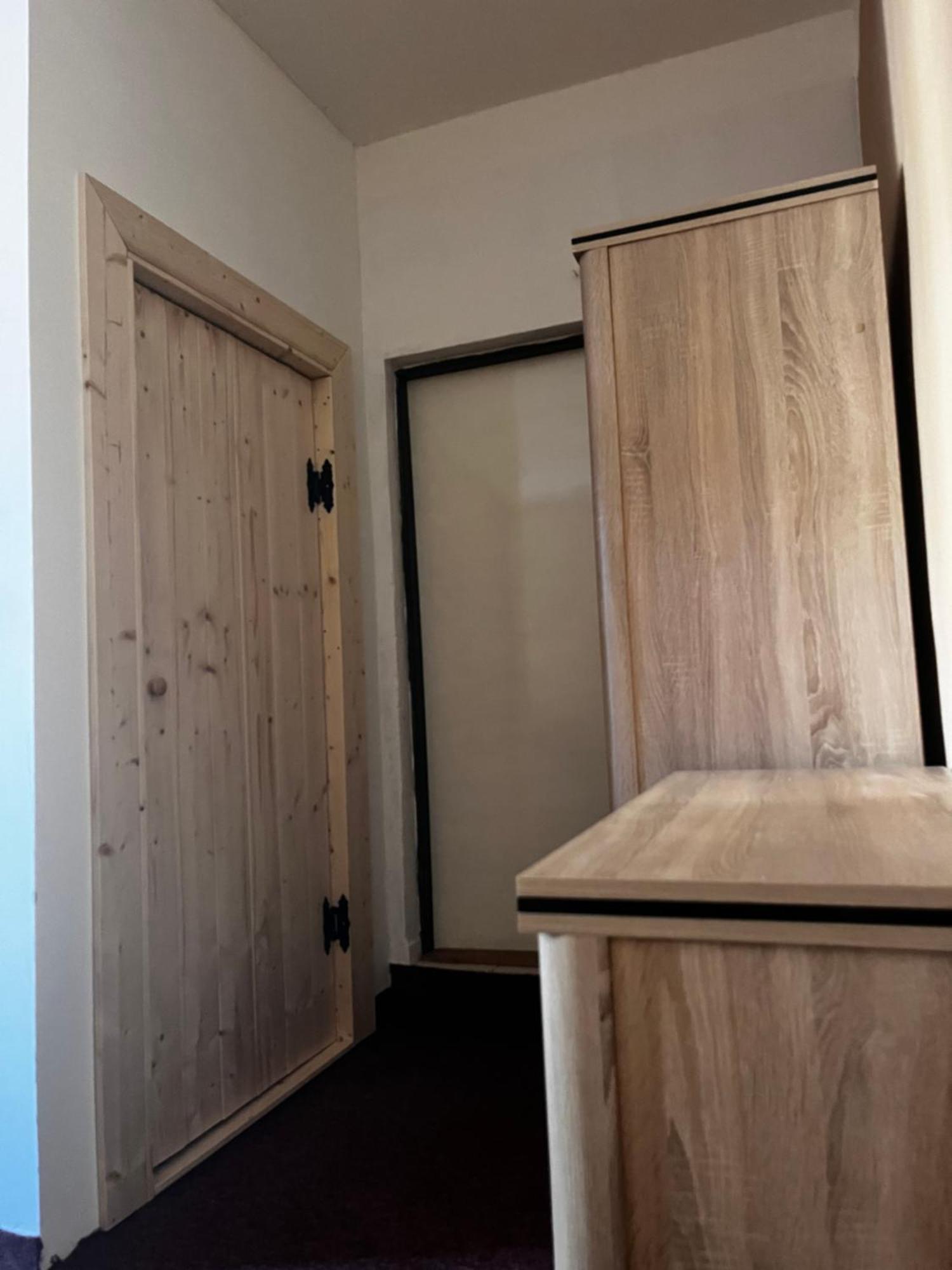 Restaurace A Penzion Vlci Jama Horní Blatná Exteriér fotografie